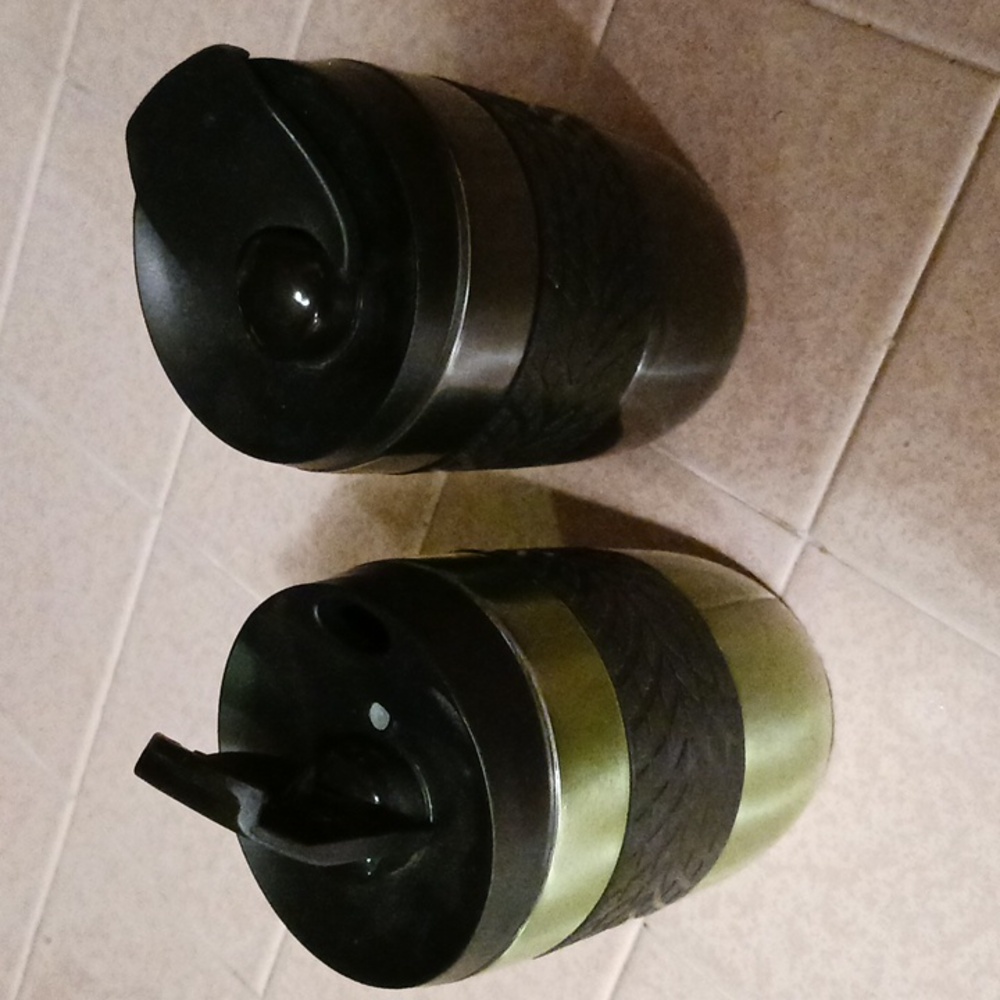 Insulated Travel Mugs - Green and Black